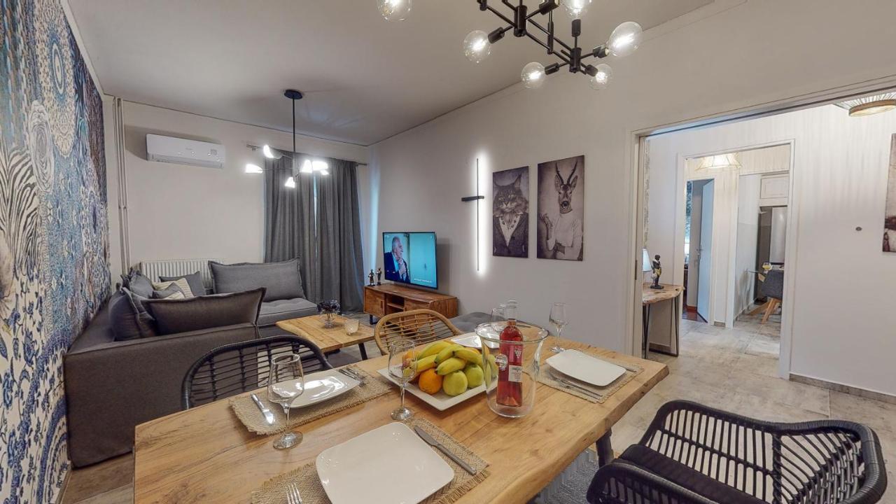 Motley Luxury Apartment By Estia Iraklion Buitenkant foto