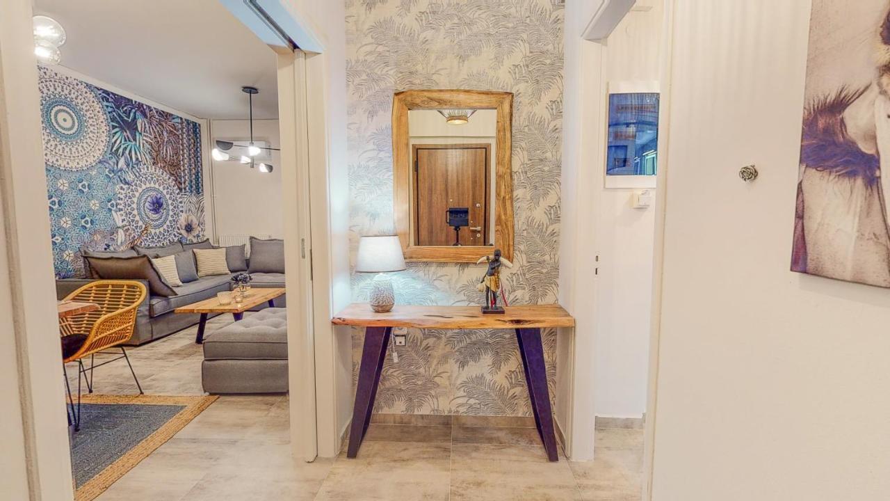 Motley Luxury Apartment By Estia Iraklion Buitenkant foto