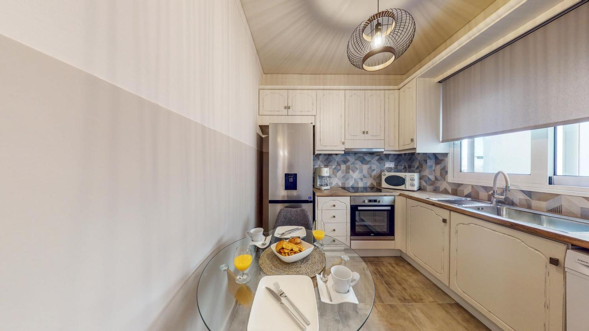 Motley Luxury Apartment By Estia Iraklion Buitenkant foto